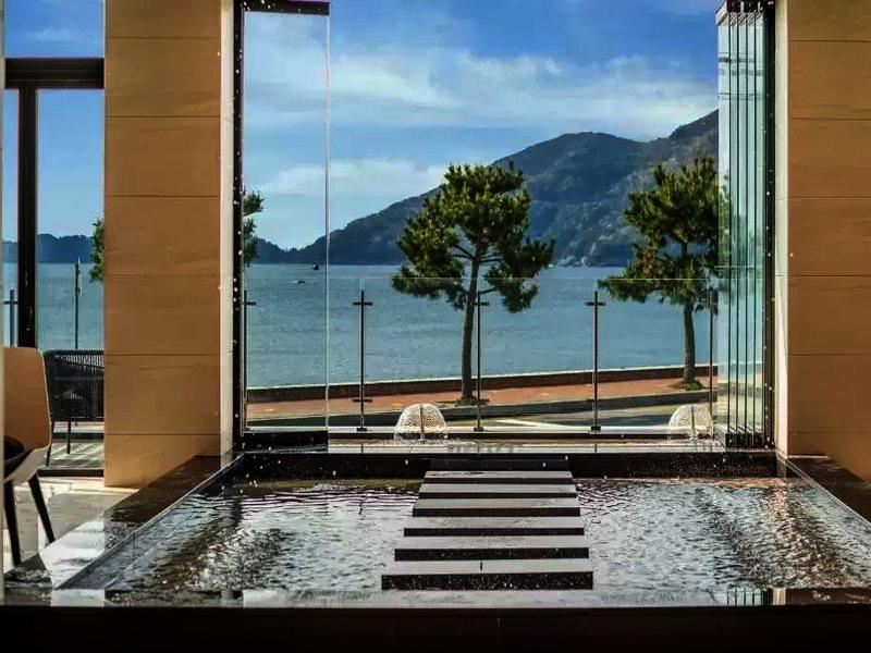 Stubborn Hotel Geoje Exterior photo
