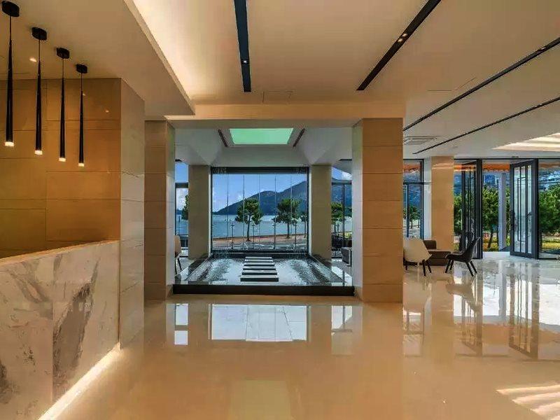 Stubborn Hotel Geoje Exterior photo